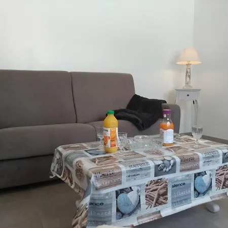 Nyaraló Maison Renovee Pres De La Avec Jardin Clos, 300m De La Mer, - Fr-1-224b-69 La Guérinière